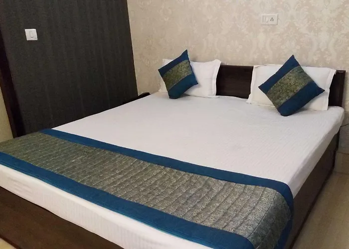 Hotel O Tourist Plaza New Delhi